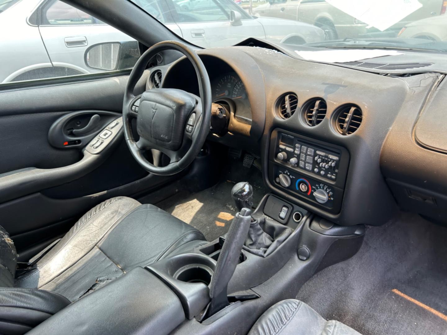 2002 Black Pontiac Firebird Formula Coupe (2G2FV22G522) with an 5.7L V8 OHV 16V engine, located at 1687 Business 35 S, New Braunfels, TX, 78130, (830) 625-7159, 29.655487, -98.051491 - Photo#3